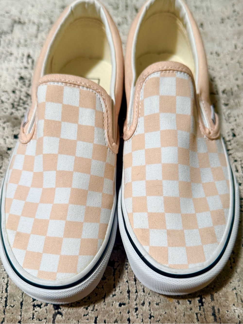Vans Slip-On Checkerboard Sneakers in Peach and White 71/2 - Picture 2 of 6